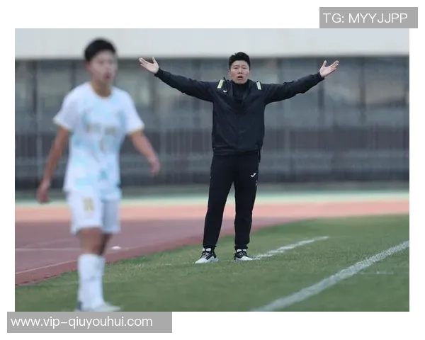 U16女足精英训练营深圳开营马晓旭娄佳惠加盟教练团队助力年轻球员成长