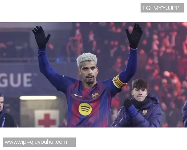 卡拉格直言阿劳霍表现不佳巴萨若想进步需考虑出售他