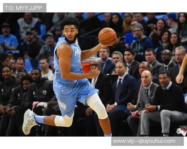 卢指导分析对手中锋外投威胁我们的大个子速度不足小阵容劣势明显